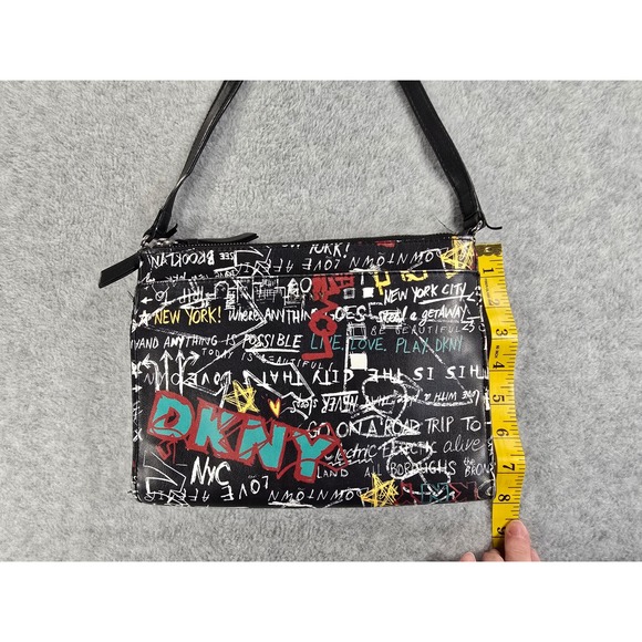 DKNY Bryant Park Black Graffiti Print Crossbody Bag Purse Streetwear 2021 - Picture 12 of 12